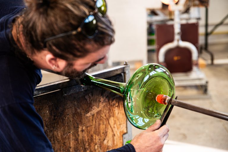 ANVI, Art glassmaking in Valserhône.