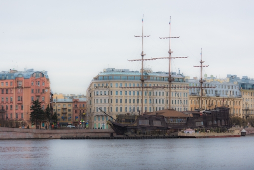 Grand voilier Saint Petersbourg (REP044_74507)