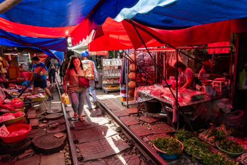 Le marché de Maeklong (REP127_89986)