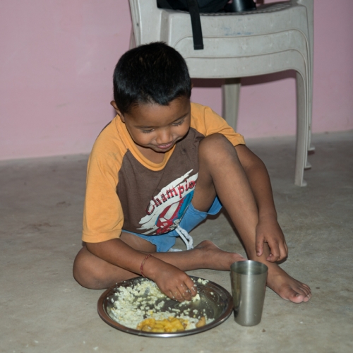 Le repas Helpless Katmandou (REP102-53133)