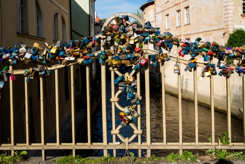 Les cadenas de Prague (REP082_49413)