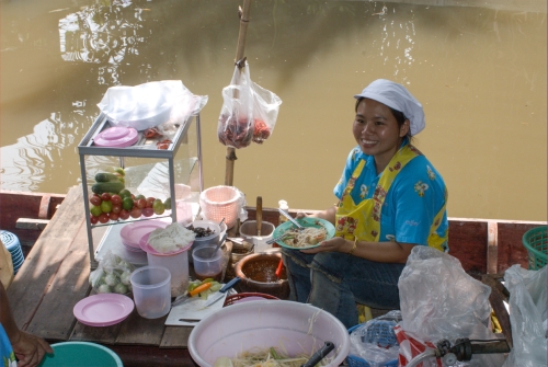 Les restaurants sur l'eau-Bangkok (REP016_B5124)
