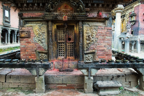 Petit temple Bhaktapur (REP079-53734)
