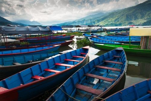 Pokhara barques de pêche (REP081_54502)
