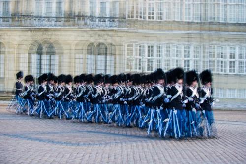 Releve de la garde Amalienborg (REP040_43200)