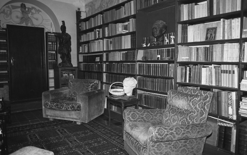 Salon de lecture, maison de Jean Giono (REP010_3090)