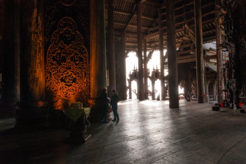 Temple Prasat Sut Ja-Tum (Pattaya) (REP084_47174)